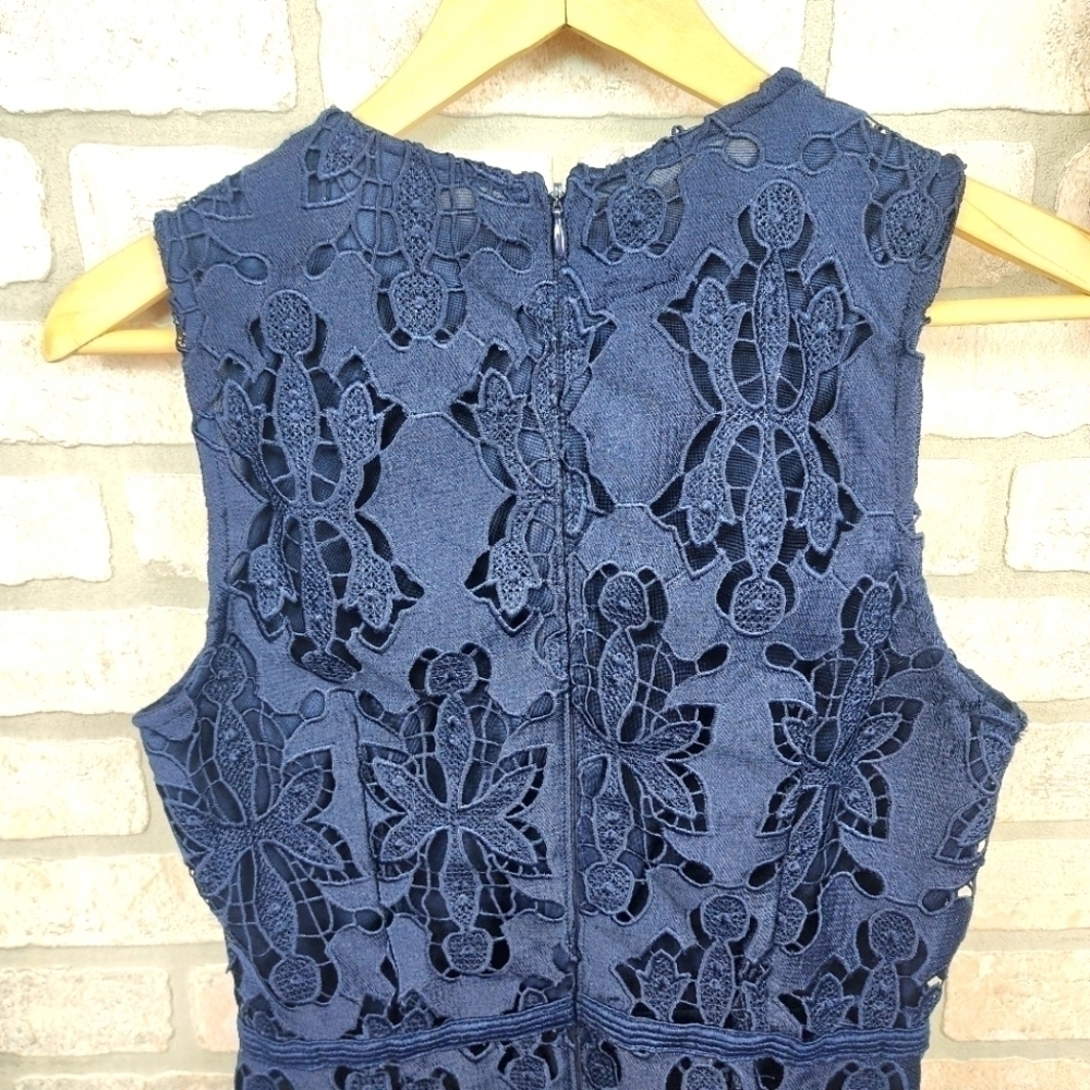 H&M Lace Cocktail Sleeveless Dress Size S - Picture 4 of 9